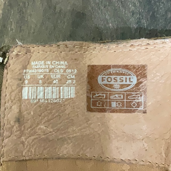 Fossil Caroline Distressed Brown Leather Boot Wedge - Size 9 - Picture 4 of 9